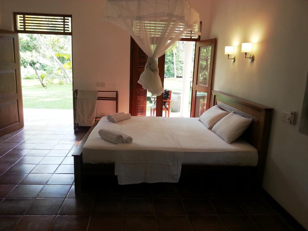 בנטוטה Hettimulla River House מראה חיצוני תמונה